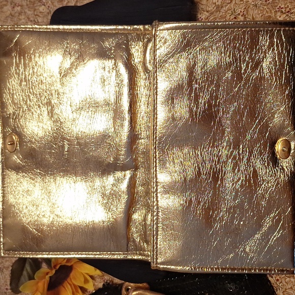Collection Of 4 Keepsake Classy  Vintage Purses. - Picture 8 of 16